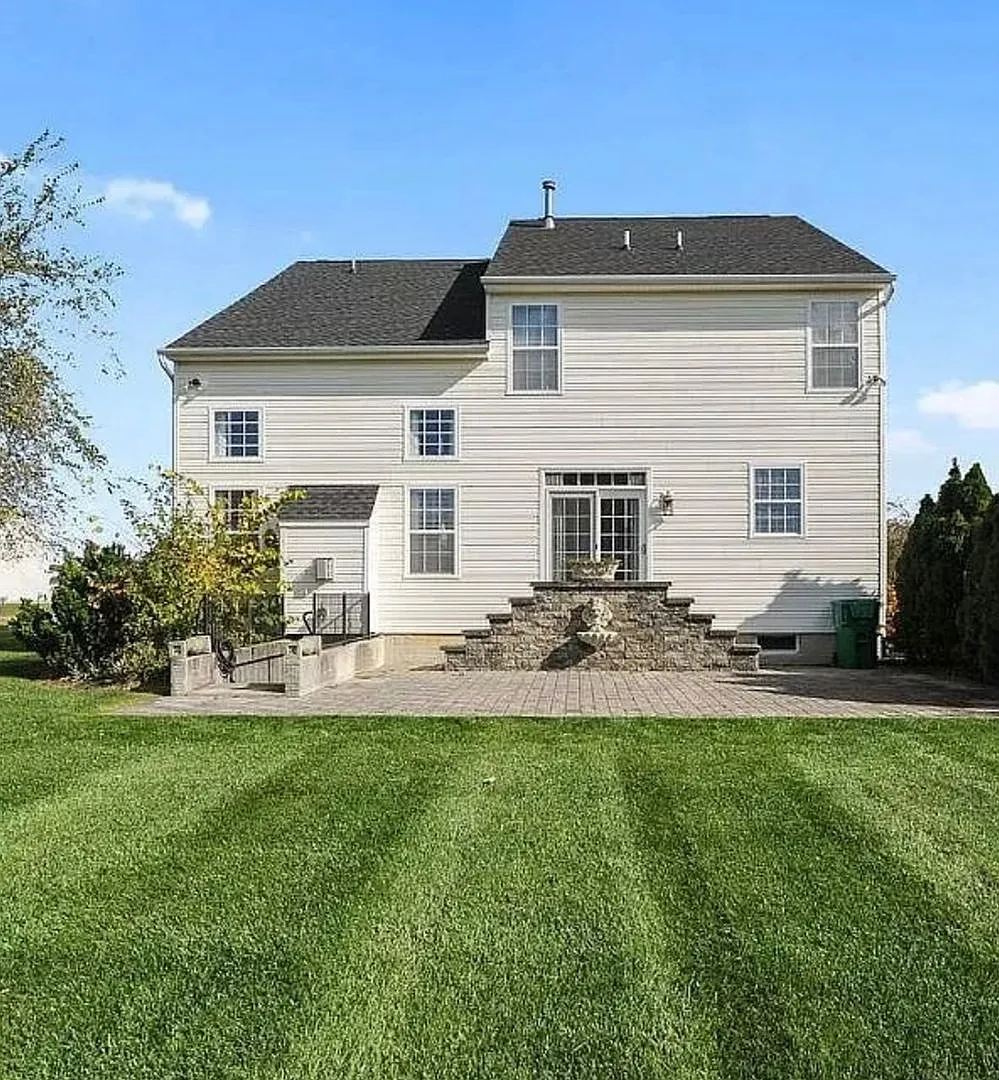 Charming 2BR basement Apartment in Magnolia — Photo 3