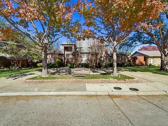 2nd image of 9131 Windy Crest Dr