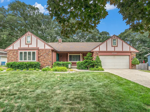 17561 Reitsma Ln, Spring Lake, MI 49456