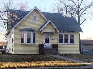 1304 15th St, Central City, NE 68826
