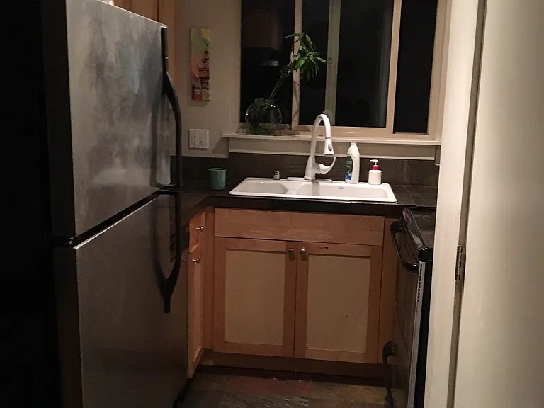 2516 E Denny Way #F — Photo 7