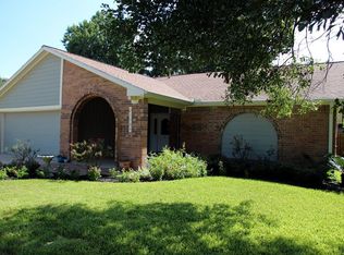 21706 Meadowhill Dr, Spring, TX 77388