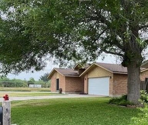 1st image of 198 Sugar Tree Ln