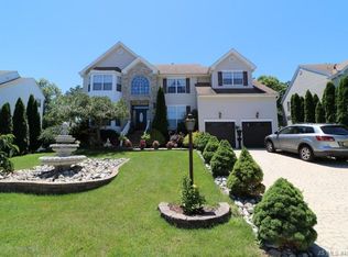 13 Tradewinds Ave, Barnegat, NJ 08005