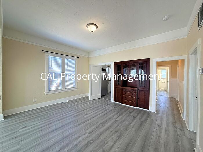 1st image of 245 Maple St