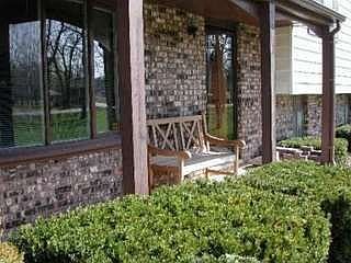 2nd image of 2487 S Fenton Rd