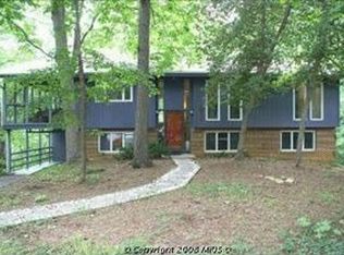 1011 Paca Ln, Annapolis, MD 21403