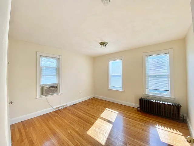 65 Fairbanks St — Photo 10