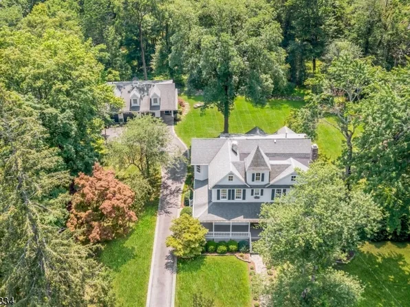 435 Brookside Ave, Allendale Boro, NJ 07401