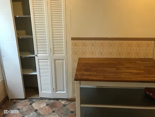 Rented by Citi Habitats | media 17