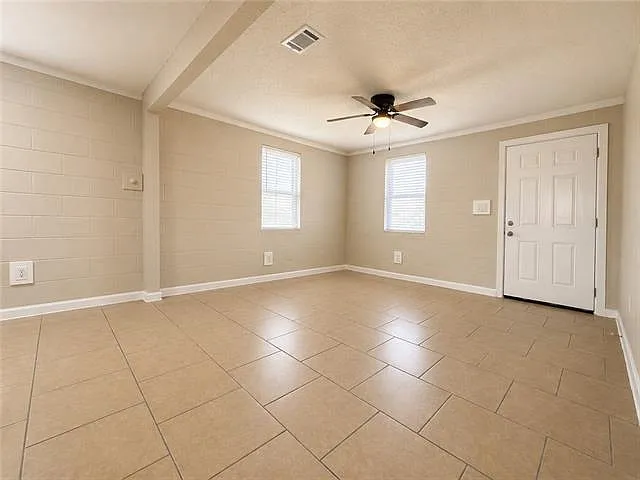 1 bed, 1.0 bath, 600 sqft, $1,200 — Photo 3