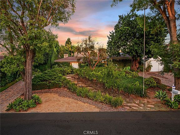 4th image of 27424 Rainbow Ridge Rd