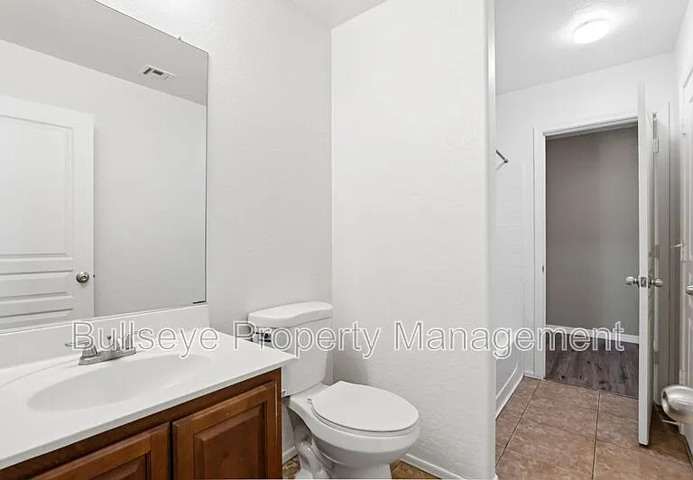21069 N Jocelyn Ln — Photo 19