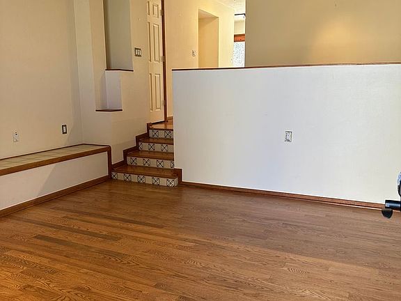 5th image of 725 Viento Cir APT C