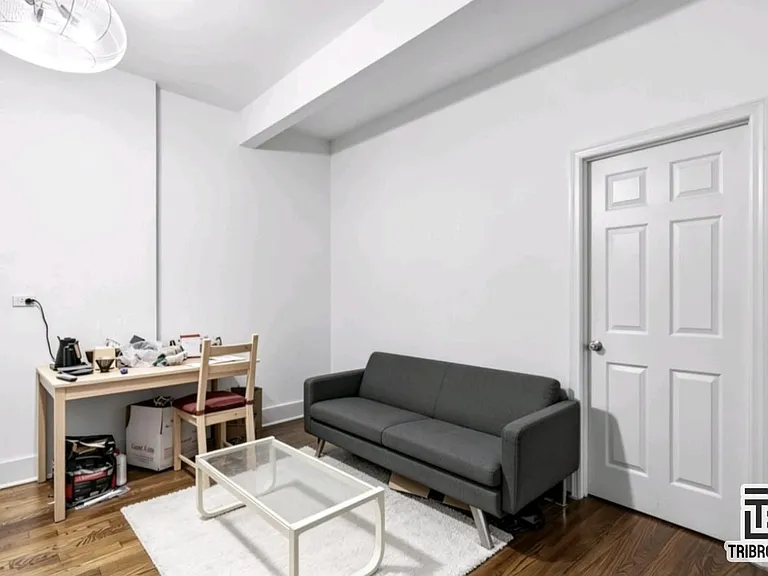 403 E 77th St #3 — Photo 4