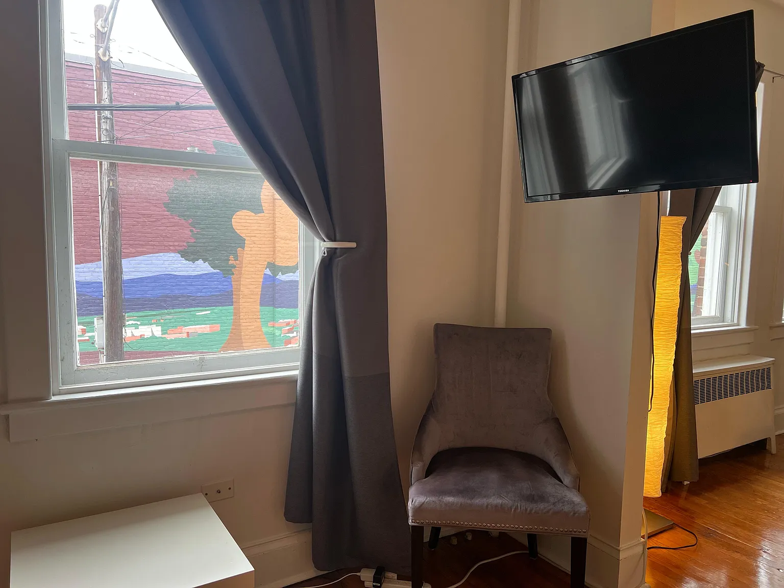 Studio, $1,600 — Photo 4