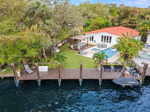 2002 SW 16th Ct, Fort Lauderdale, FL 33312