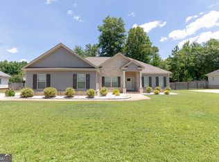 202 Georgian Walk, Byron, GA 31008