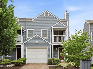 4001 Harrods Landing Dr, Prospect, KY 40059