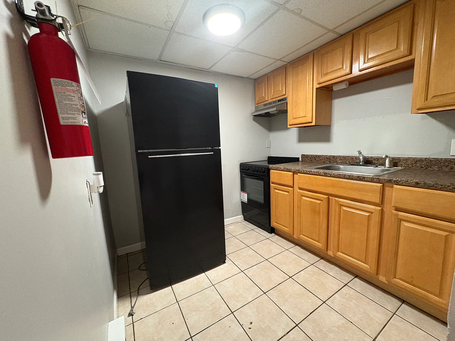 1 bed, 925 sqft, $1,650 — Photo 2
