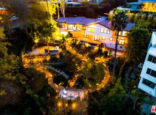 2210 Jeffersonia Way, Los Angeles, CA 90049