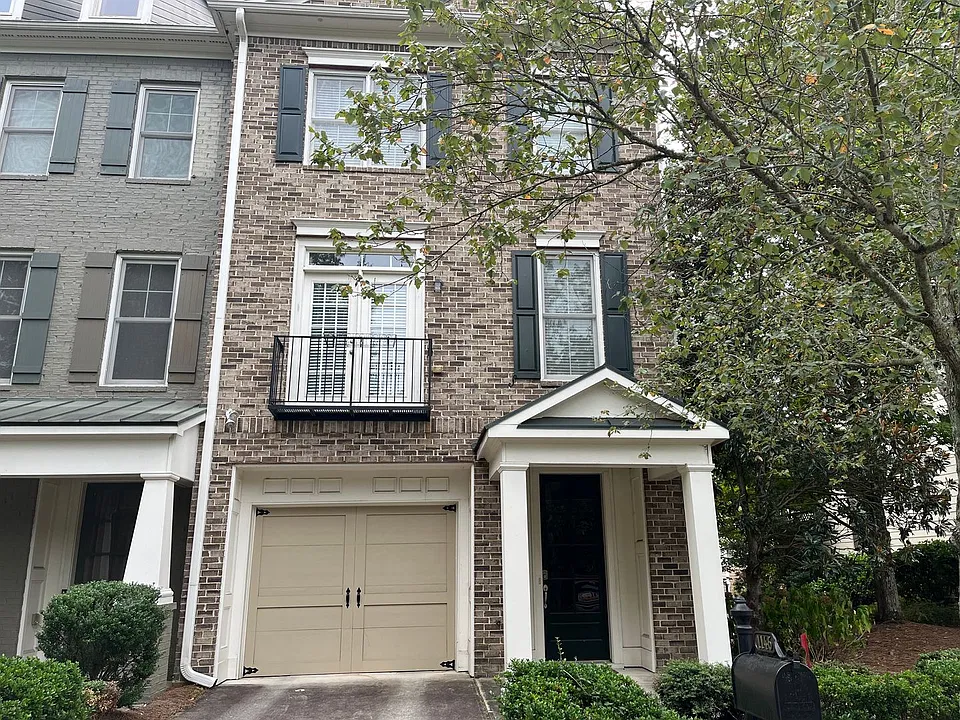1146 Newpark View Pl