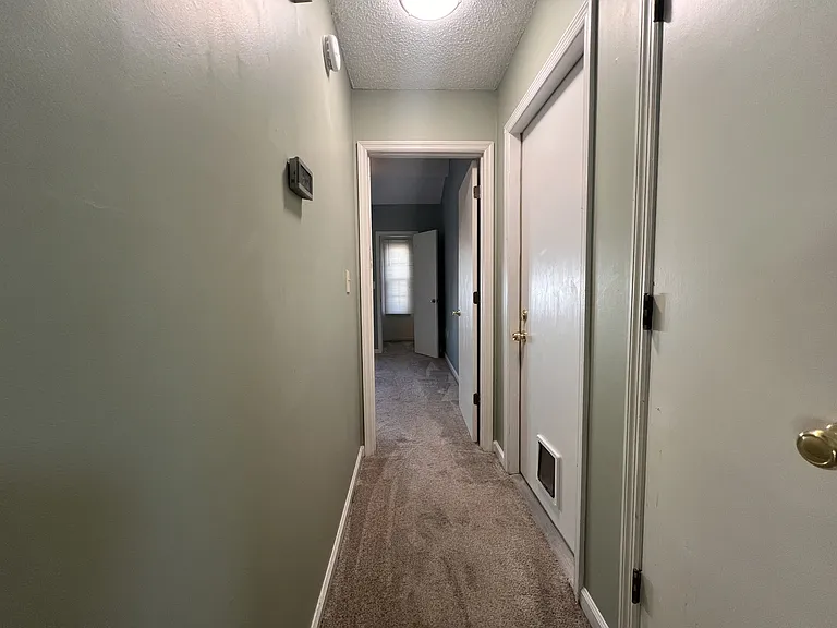 117 Whitehaven Ct — Photo 8