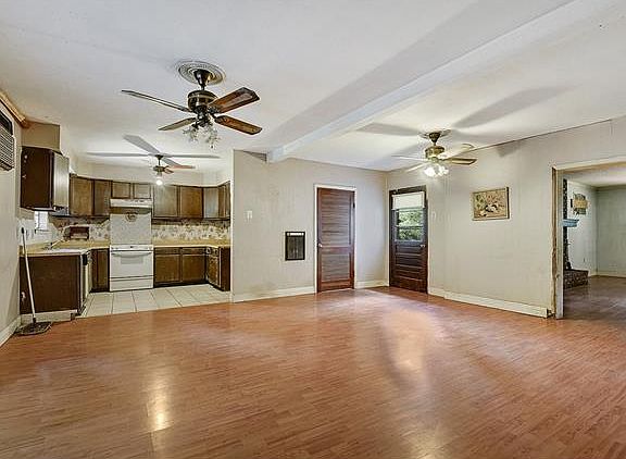 5th image of 75058 White Oak Ln