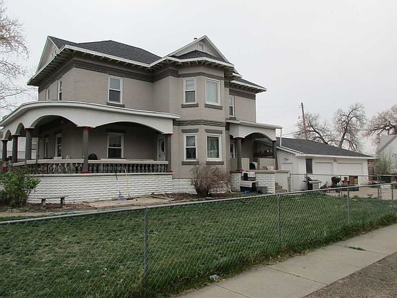 3rd image of 403 W 6th St