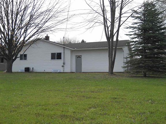 2nd image of 5444 Mary Ct