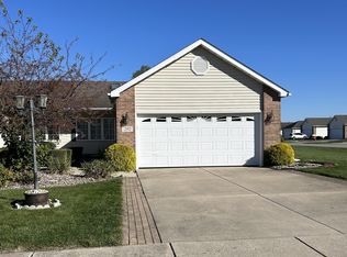 292 S Heather Ln, Crown Point, IN 46307