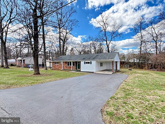 4th image of 4225 Marion Ln
