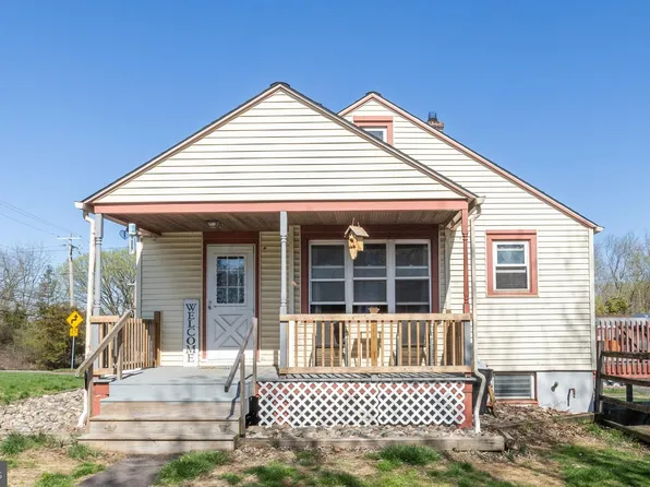 3013 Linfield Rd, Pottstown, PA 19464