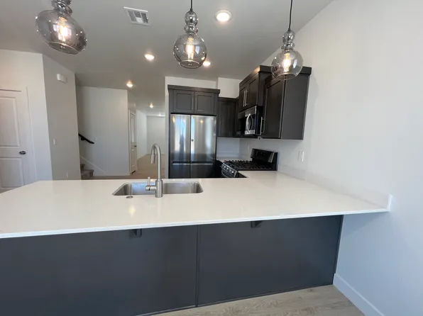 1055 W Province Way, Saint George, UT