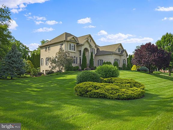 3rd image of 11028 Sani Ln