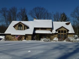 112 E Springtown Rd, Long Valley, NJ 07853