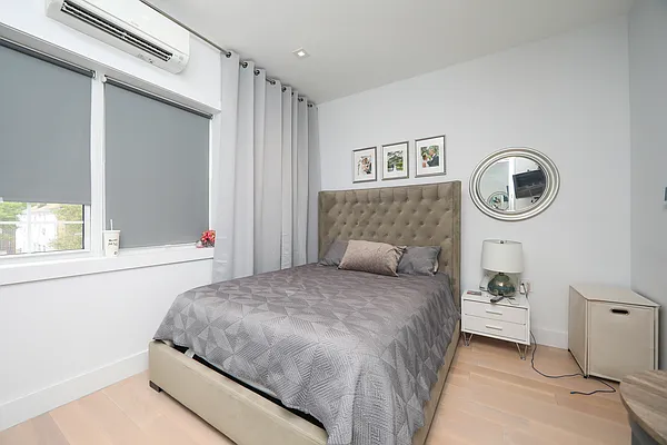 Sold by Keystone Realty USA Corp | media 9