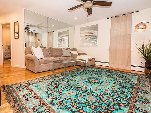 landlord_unit_photo_43338765_13
