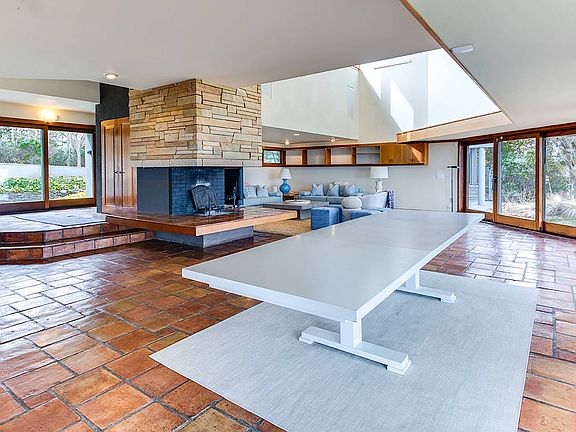 5th image of 72 Louse Point Rd