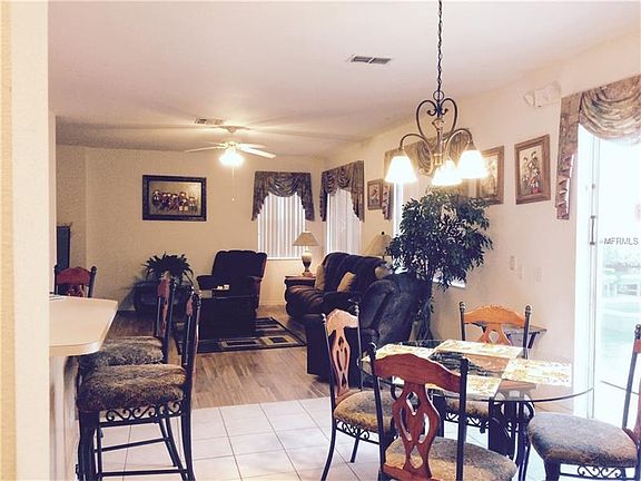 4th image of 1027 Berkeley Dr
