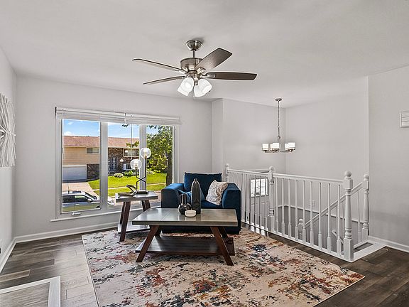 4th image of 3027 224th St