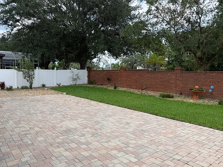 2413 Prairie View Dr — Photo 59