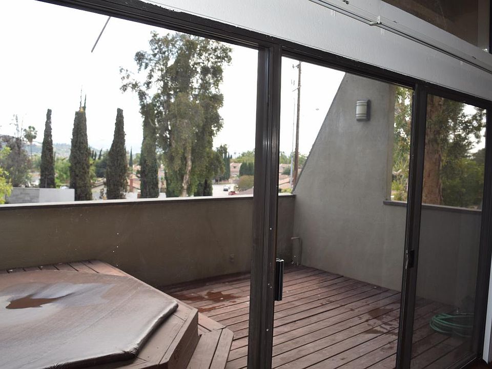 1st image of 1204 Tina Ln