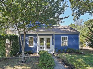 588 Saint Marys Ave, Gambrills, MD 21054