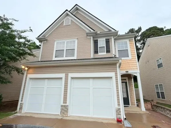 385 Cool Weather Dr, Lawrenceville, GA 30045