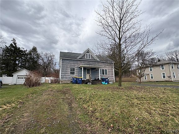 2nd image of 2465 Brickyard Rd