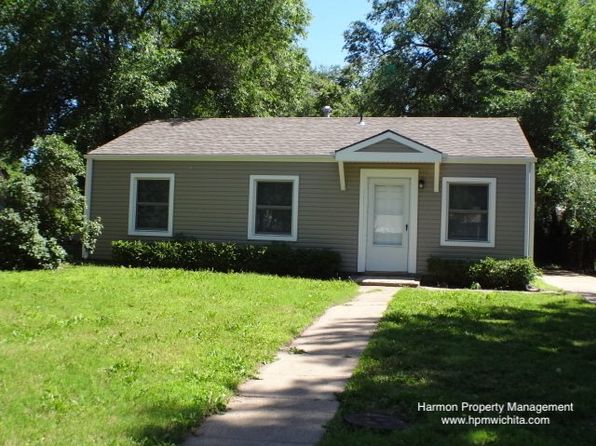 1315 E Denver Dr