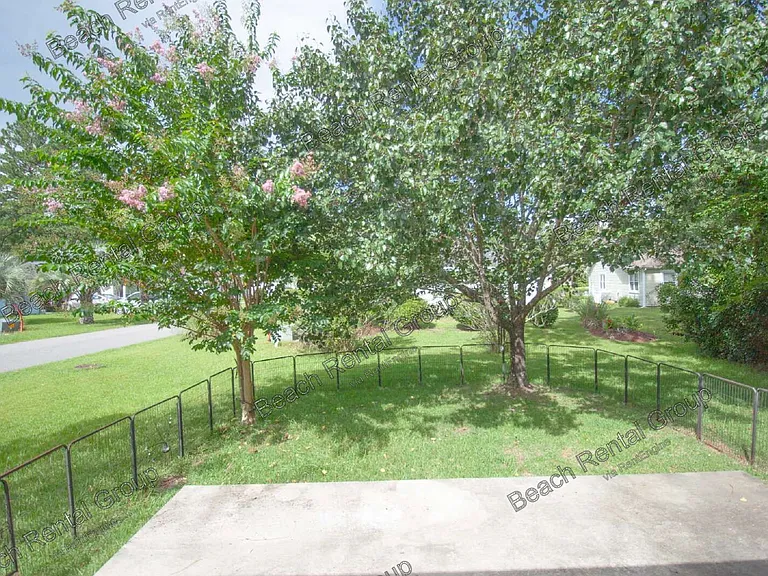 6661 Wisteria Dr — Photo 21