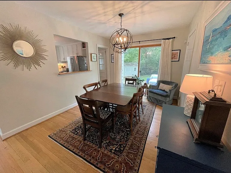 320 Barclay Rd — Photo 22