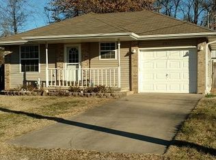 2857 W Sexton St, Springfield, MO 65810